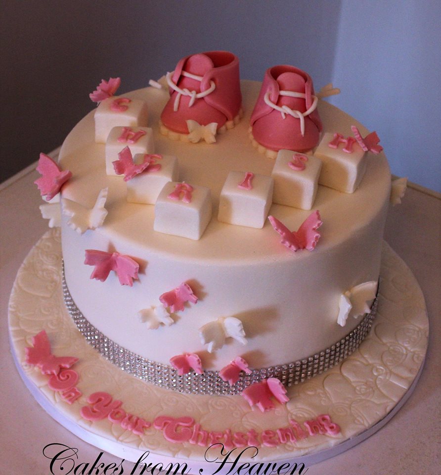 Featured-Sugarcraft: Spring into dainty baby steps with Baby bootie cake by Cakes from Heaven