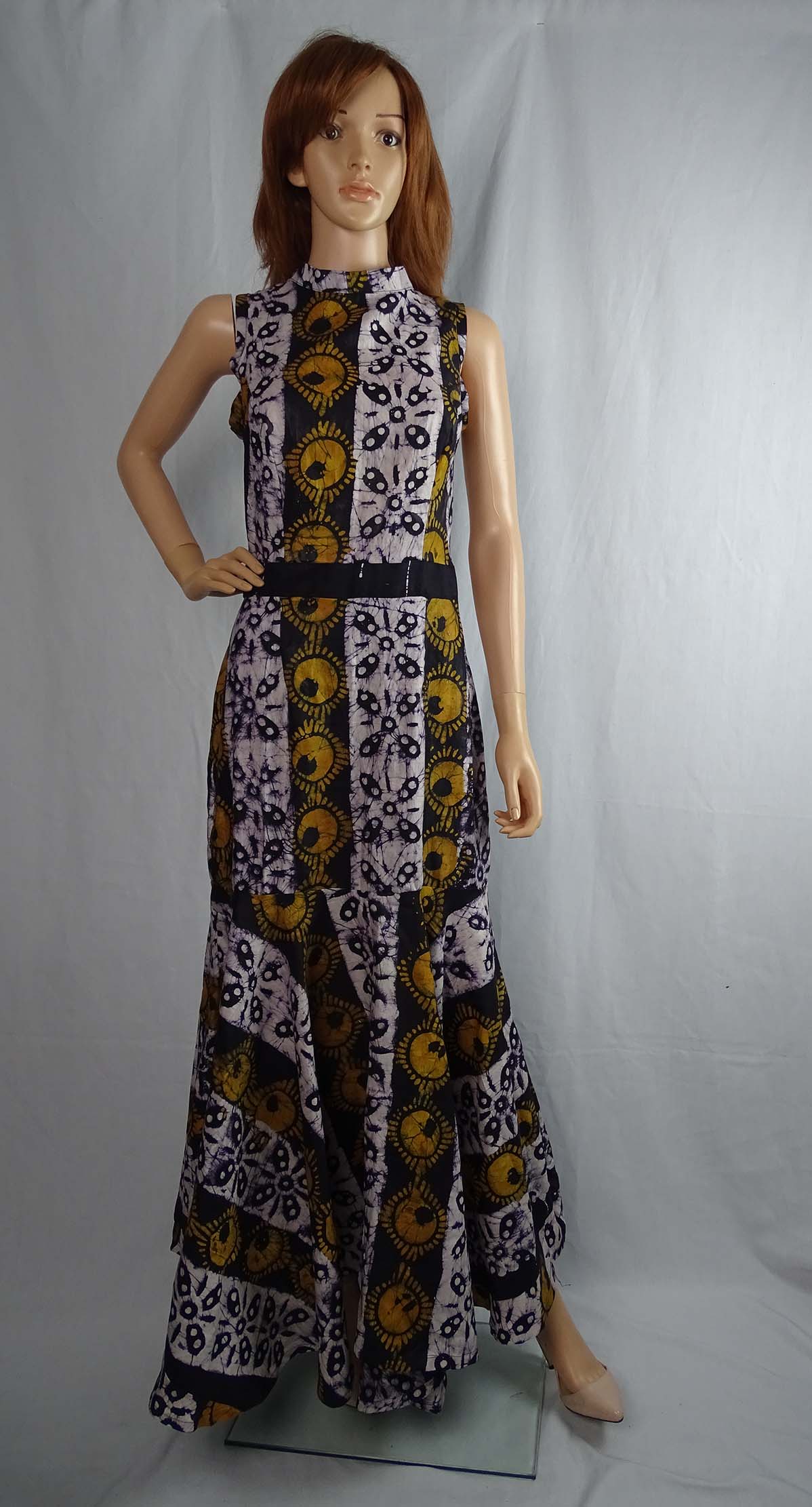 30 Days With Tie & Dye, Batik or Wax Print Fabric- Day 7: Batik Print dress using McCalls 7540 Sewing Pattern