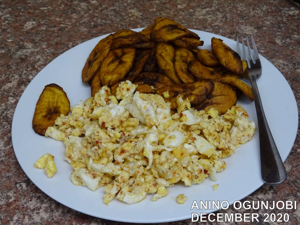 Photography: Fried Plantain (Dodo) and Scrambled Eggs