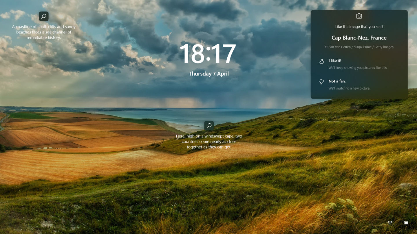 Screensaver / Lock Screen: View of Cap Blanc-Nez on the Côte d’Opale, France on Computer lockscreen